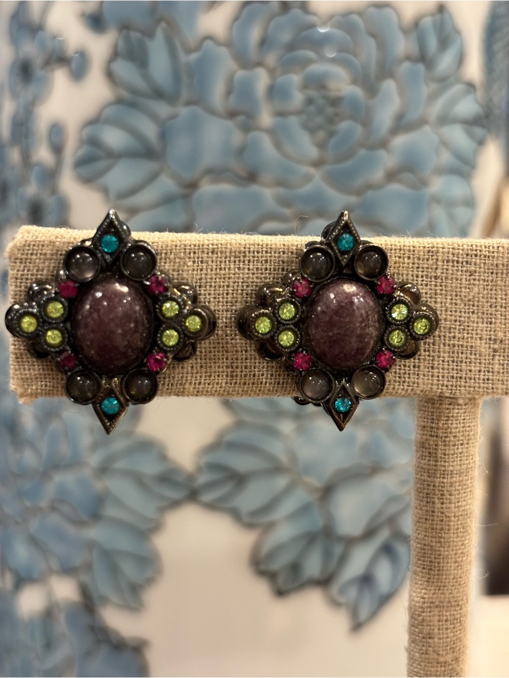 Multicolor Stone Cluster Stud Clip On Earrings